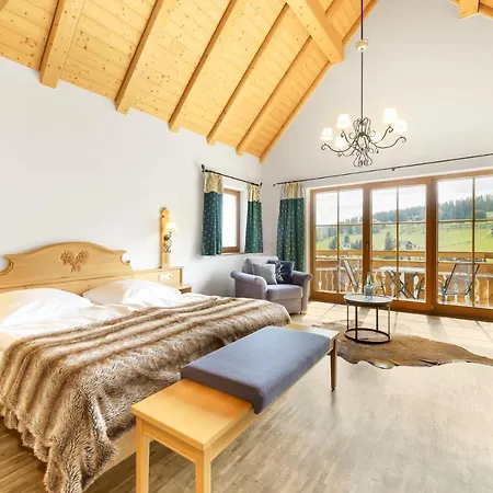Hotel Schlehdorn 4*