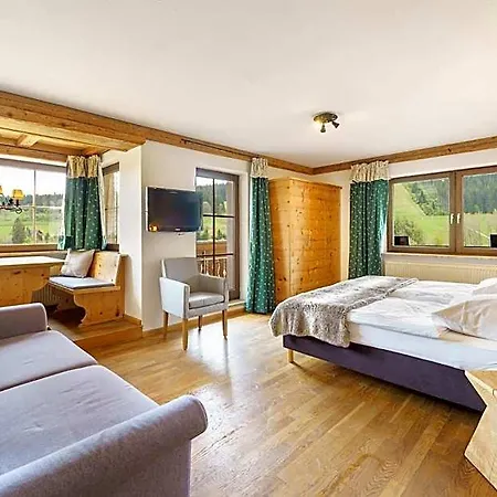Schlehdorn 4*