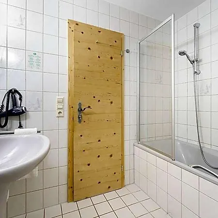 Schlehdorn Hotell